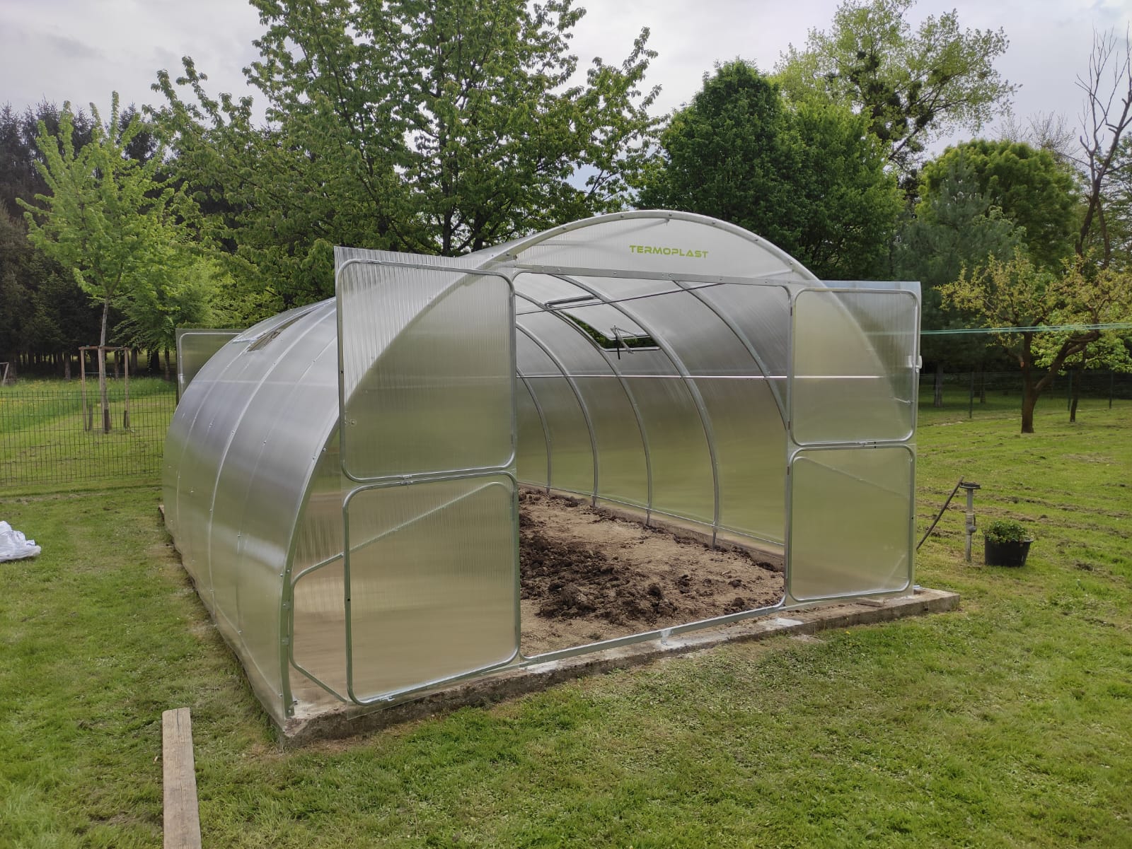 Serre Farmy — Grande Serre Tunnel Polycarbonate 4m